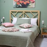 Anastasia's Luxury House *