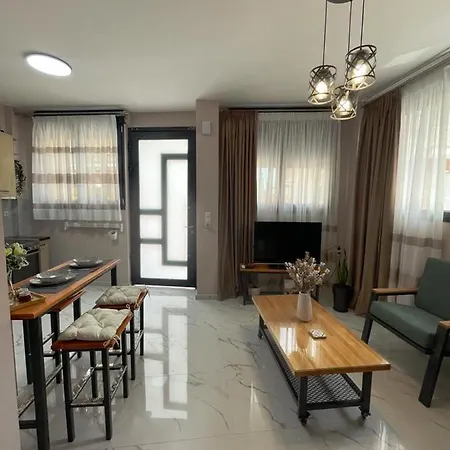 Anastasia's Luxury House *